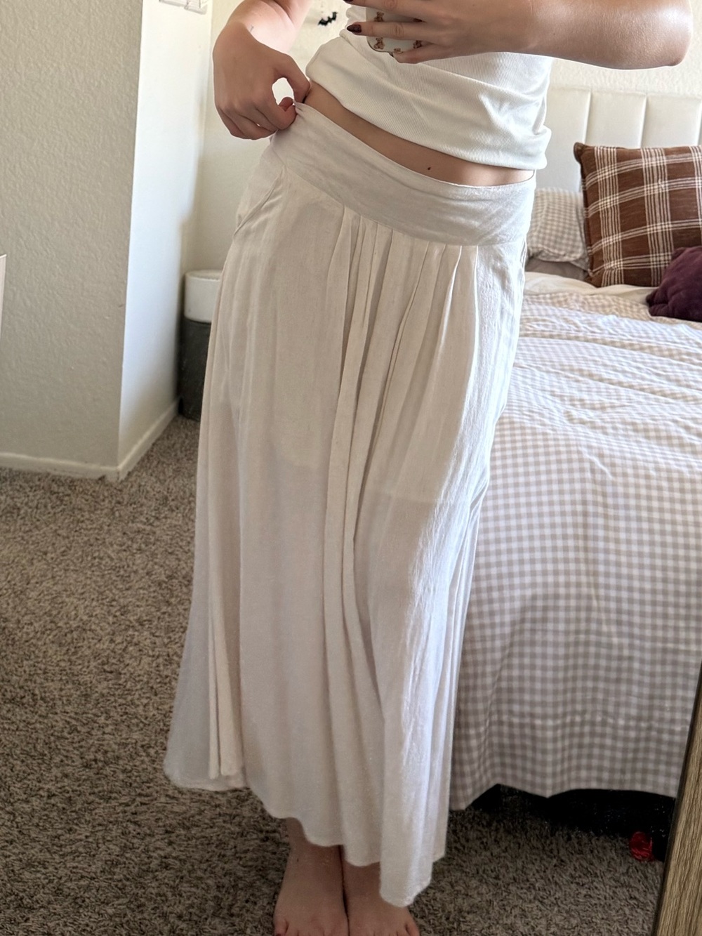 Women's Cream Maxi Skirt - Lightweight Pleated Waistband